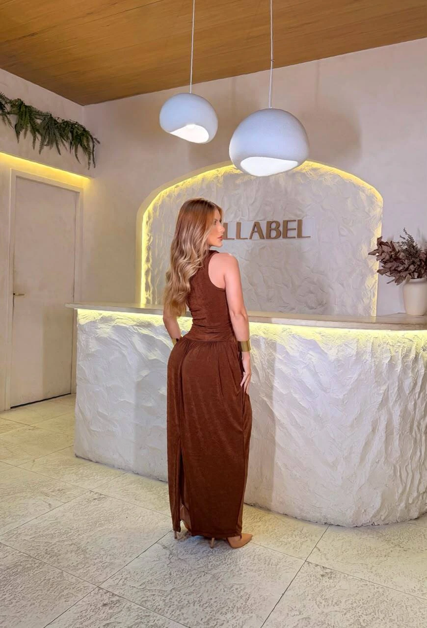 Vestido Midi Detalhe em Drapeado Assimétrico